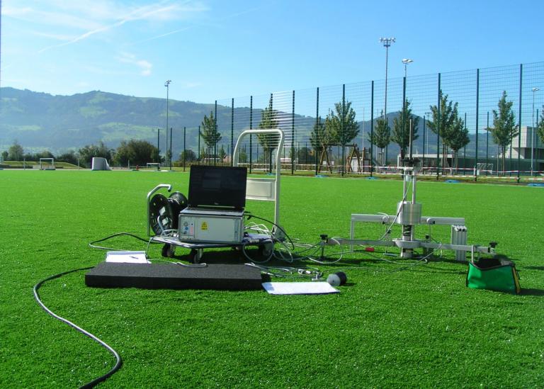 Research & Development - field tests - Domo Sports Grass